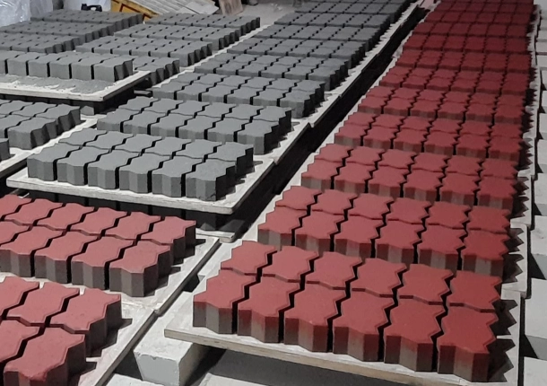 ZCJK Bloke Makinen Edukiera - Eskala Txikitik Handiko Ekoizpena